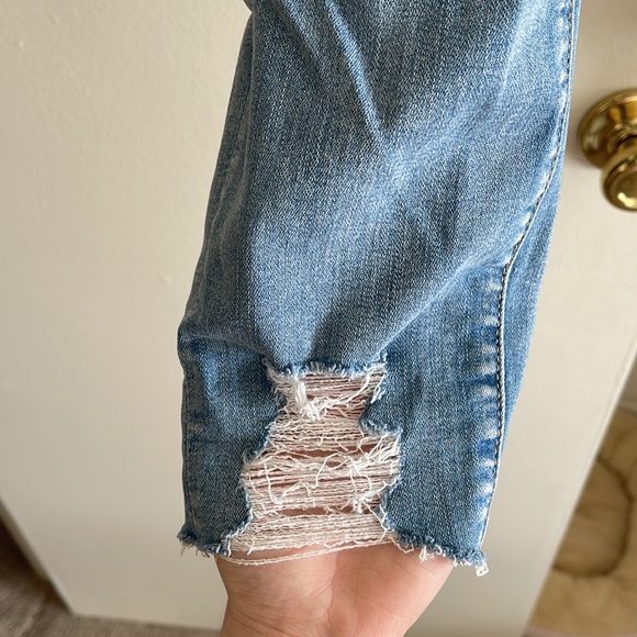 COPY - American Eagle Super Stretch Jeans - Hi-Rise Jeggings - Picture 3 of 9